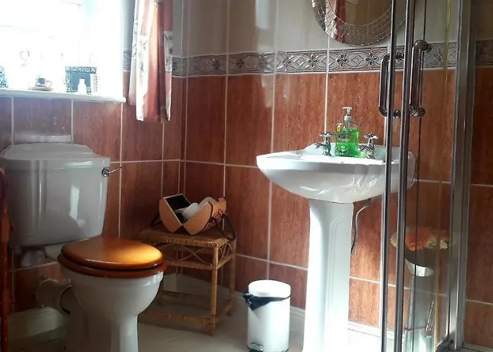 Newlands בית הארחה