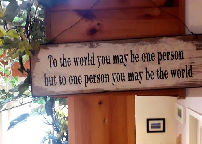 Newlands בית הארחה 4*